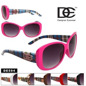 Two for 30 sunglasses Comes with cute hard case